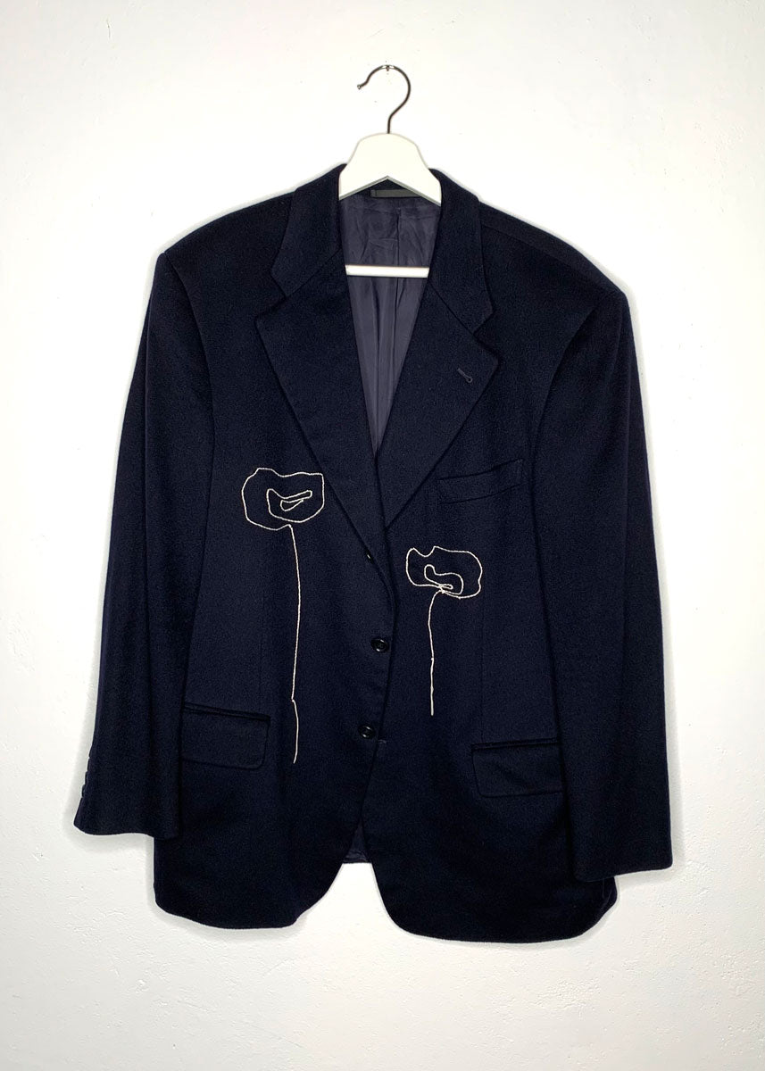 Wool blazer in dark navy with 2 hand embroidered flowers.