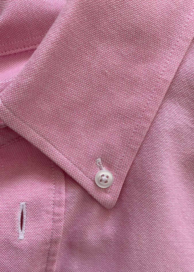 Detail of button-down collar. 
